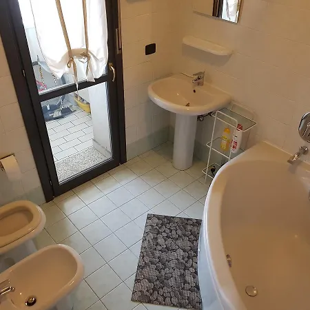 Airport Orio Studio شقة بيرغامو